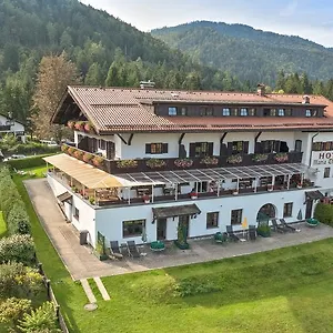 Gästehaus Maria Theresia Garni 3*, Schliersee Deutschland