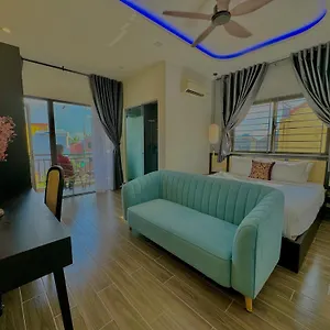 Hotel Pho Cho Dem - Near Old Town 200m ***